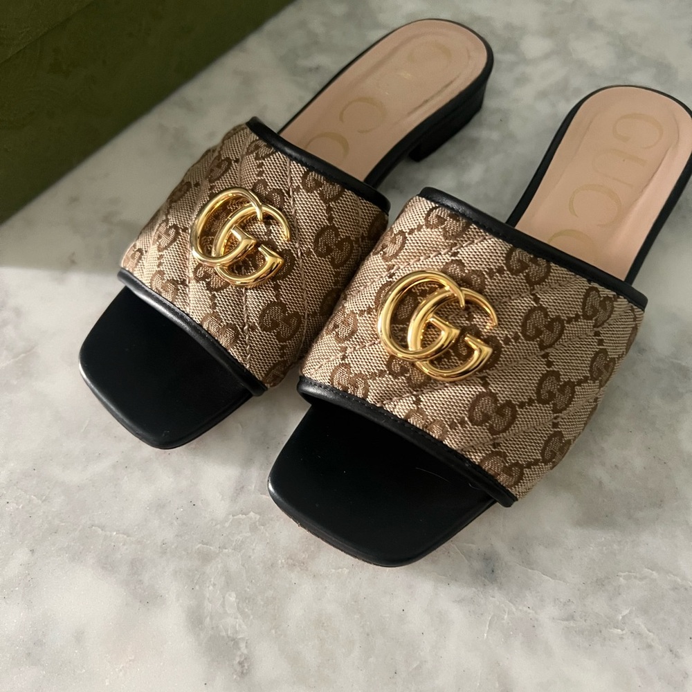 Gucci Jolie Women's Black and Brown Mules with Gold Logo 36.5